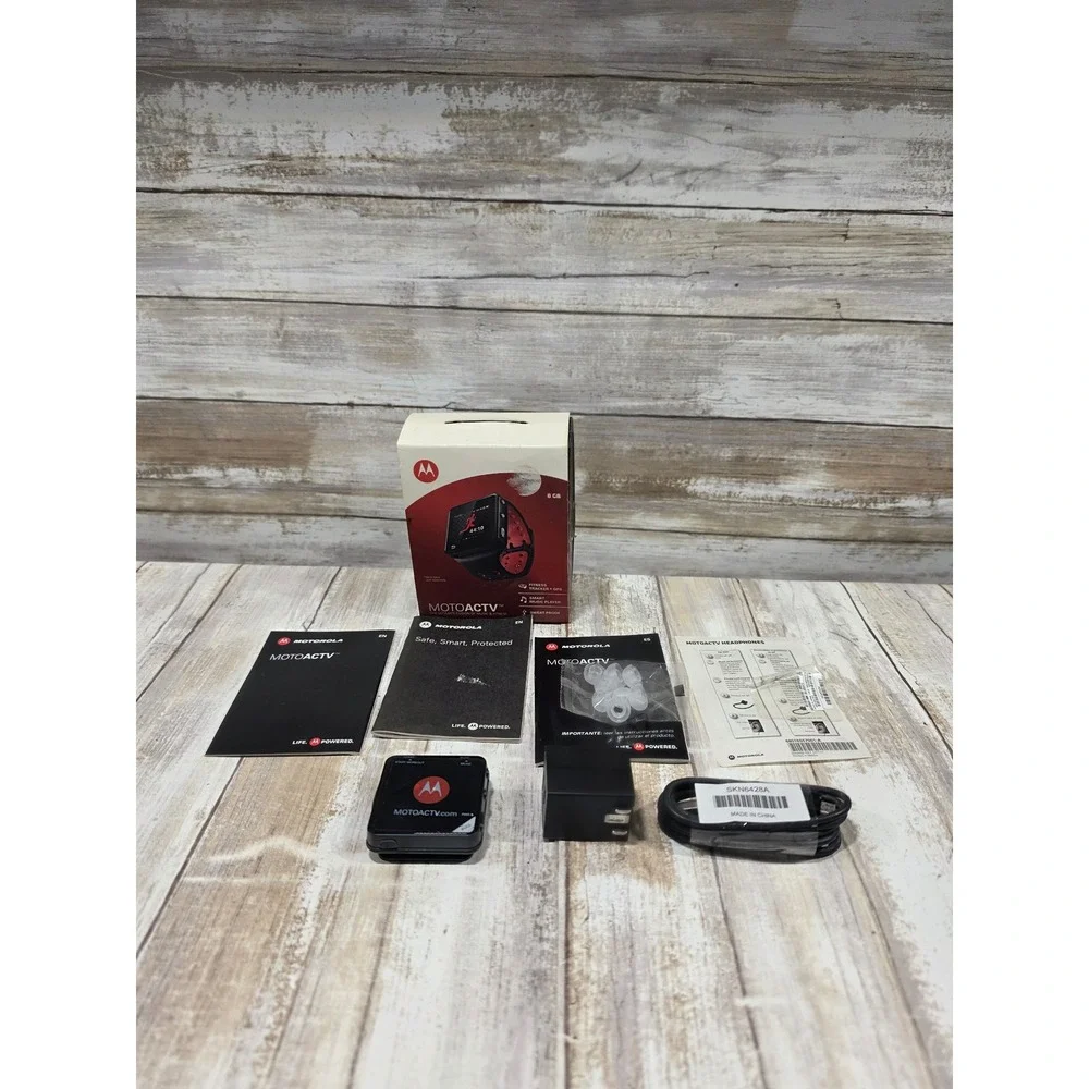 Motorola MOTOACTV 8GB Fitness Tracker Smart Music Player GPS Sport Watch NO BAND